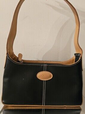 Giovane Black and Tan Shoulder Bag with Contrast Trim